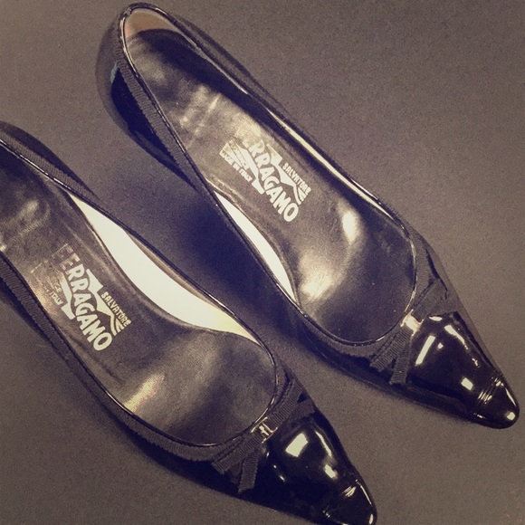 Salvatore Ferragamo Shoes - FERRAGAMO Kitten Heels